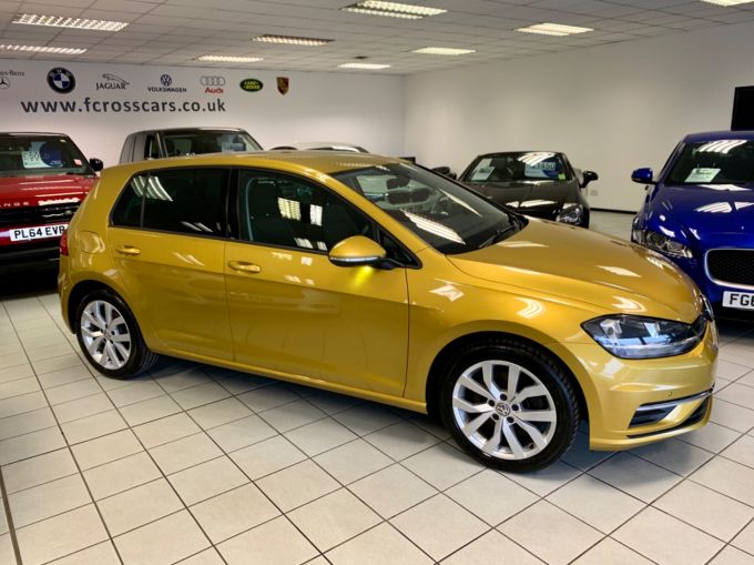 VOLKSWAGEN GOLF SE NAVIGATION TSI BLUEMOTION TECHNOLOGY DSG - 4135 - 8