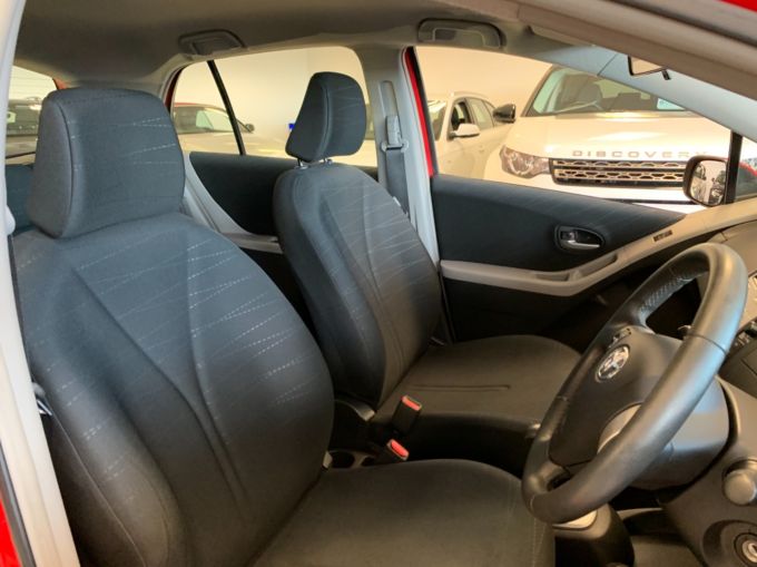 TOYOTA YARIS TR MM  - 4209 - 18