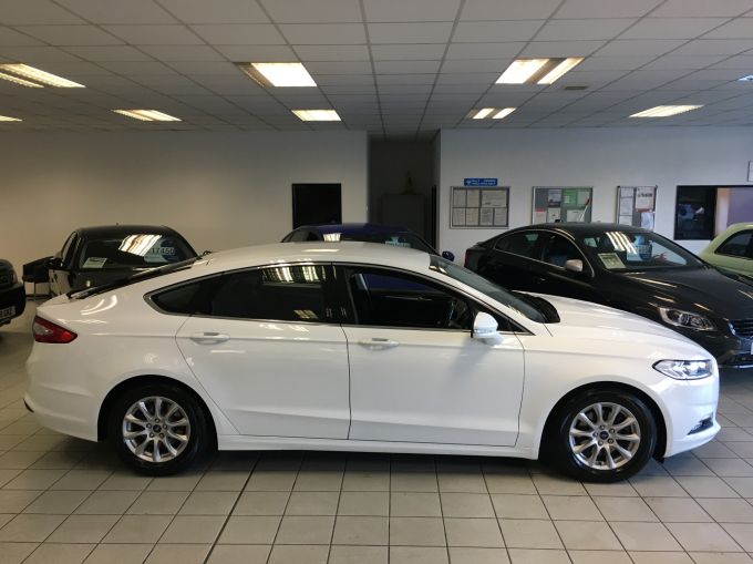 FORD MONDEO ZETEC ECONETIC TDCI - 4184 - 7
