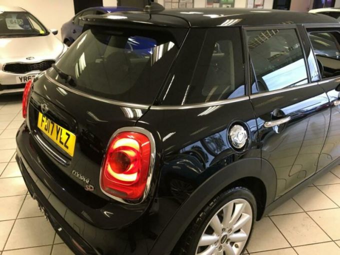 MINI HATCH COOPER SD - 4154 - 7