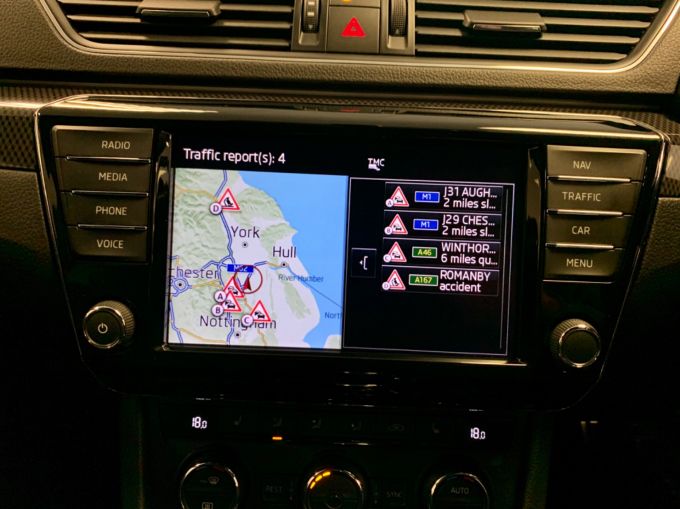 SKODA SUPERB SPORTLINE TDI DSG - 4124 - 22